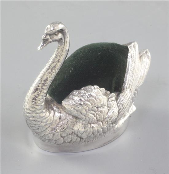 An Edwardian silver novelty swan pin cushion, by Grey & Co, height 85mm.